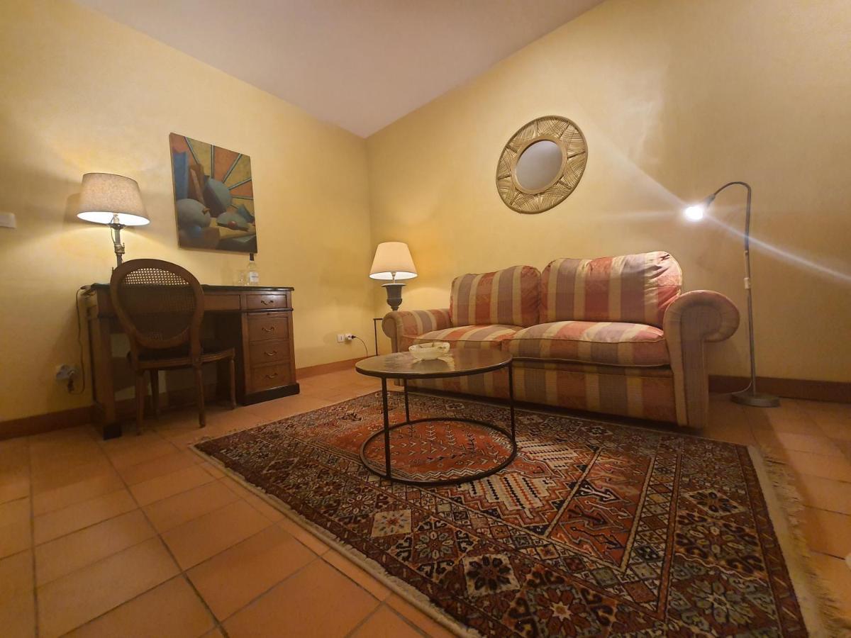 Les Mazeraies Maison D'Hotes Avec Spa Savonnières Eksteriør billede