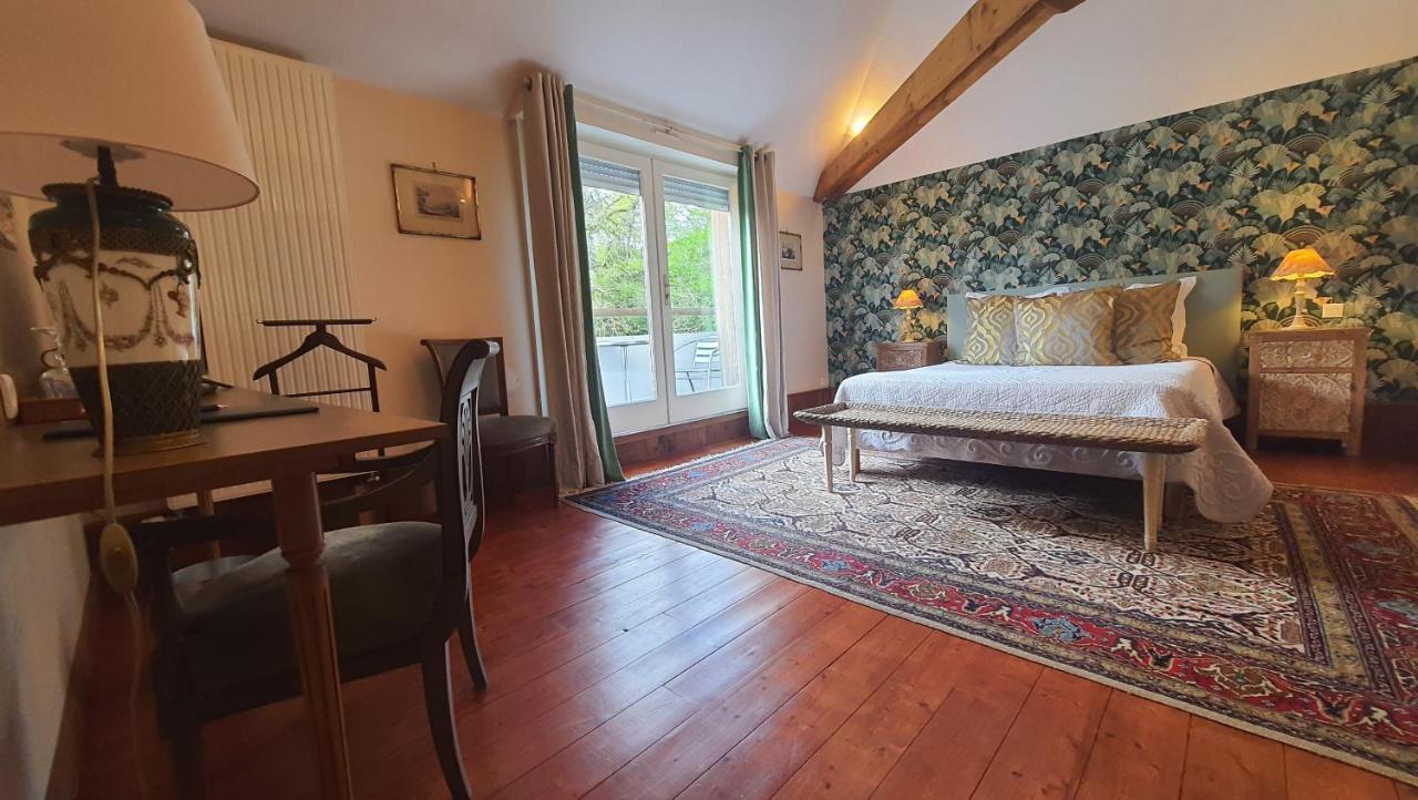 Les Mazeraies Maison D'Hotes Avec Spa Savonnières Eksteriør billede