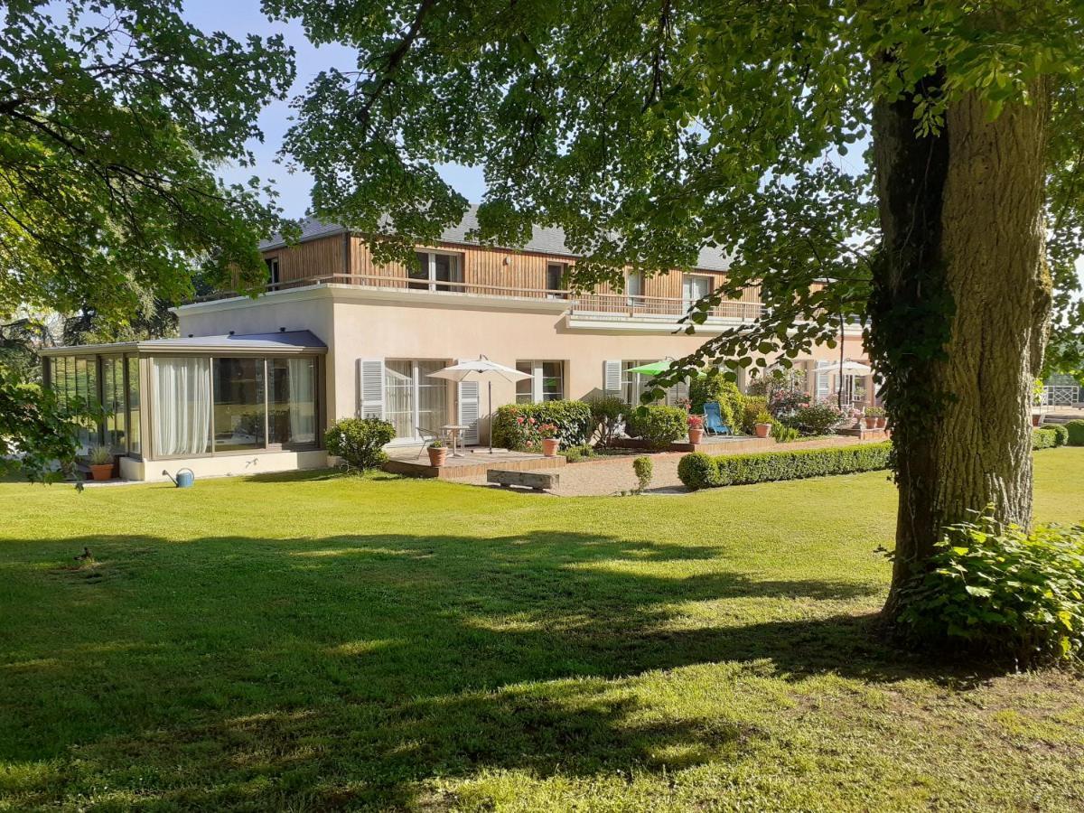 Les Mazeraies Maison D'Hotes Avec Spa Savonnières Eksteriør billede